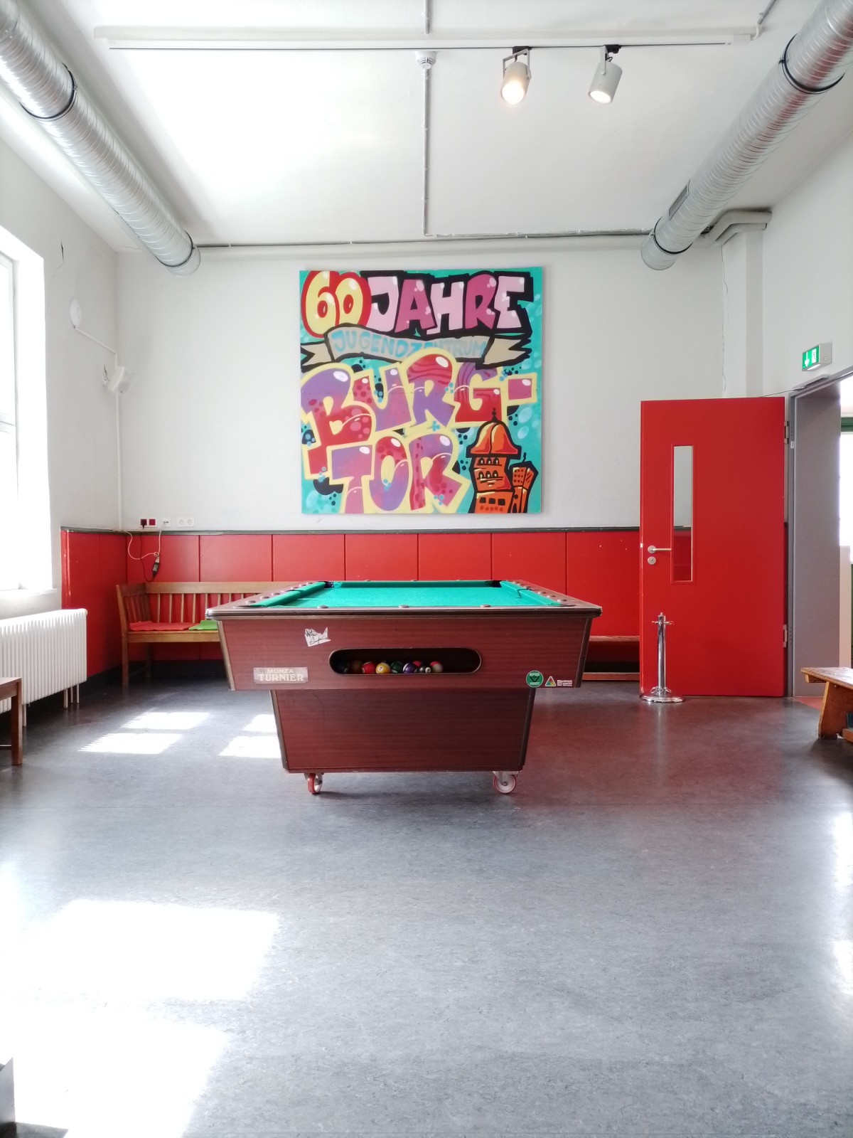 Billardtisch im Jugendzentrum Burgtor